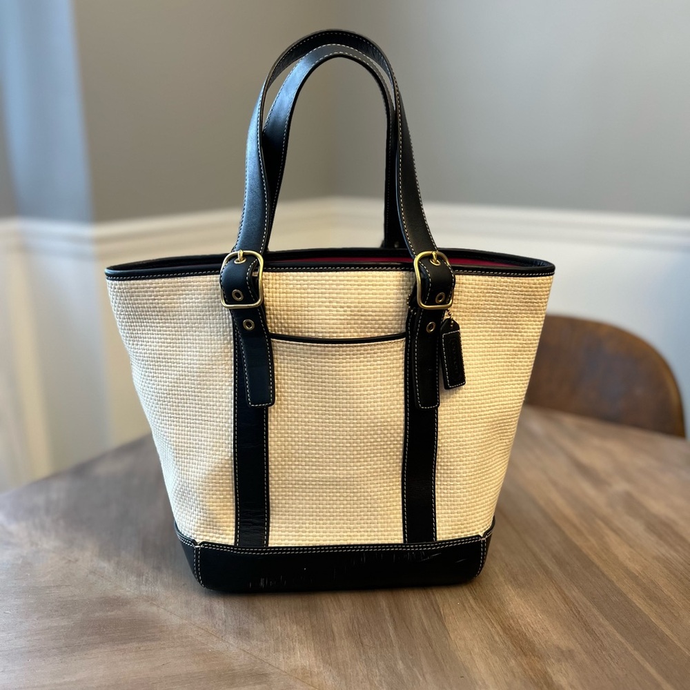 Coach Woven Straw Medium Tote 8908